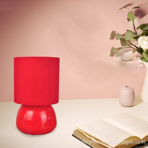 2020 creative newest style home decor small fabric shade table desk lamp